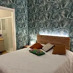 Comfort Chic - Central Station
